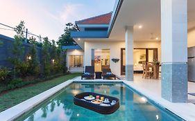 Kubu Petitenget Suite Seminyak